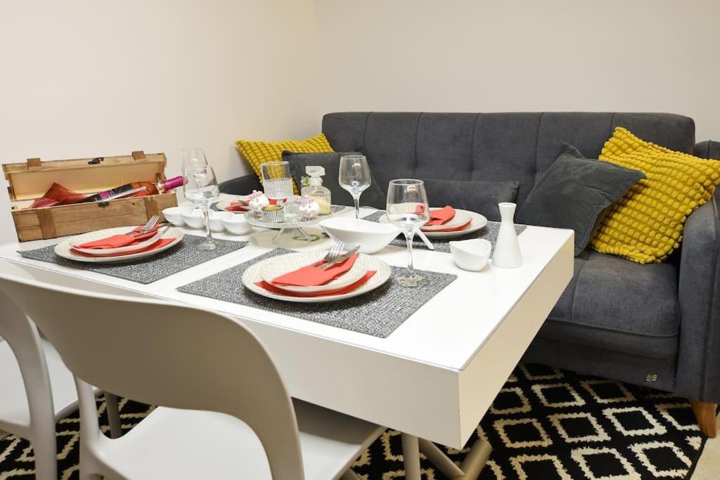 Uni Cozy City Apartment Rhodes City 外观 照片